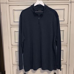 Men’s Axist Quarter Zip Up Shirt
